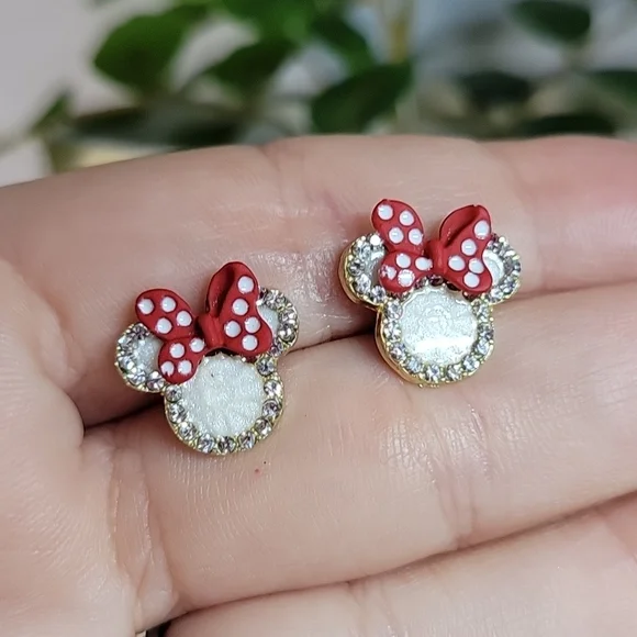 Minnie MicroCrystal Shimmer Stud Earrings, S925 - Picture 6 of 8